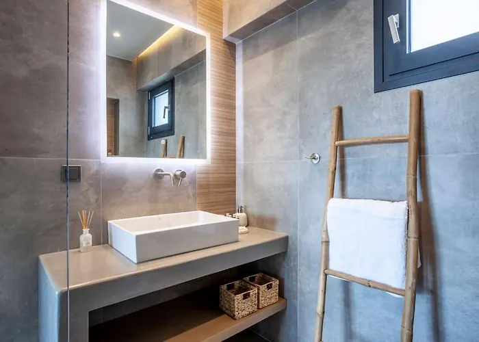 Thalos Luxury Living Iii בית נופש ניקיטי
